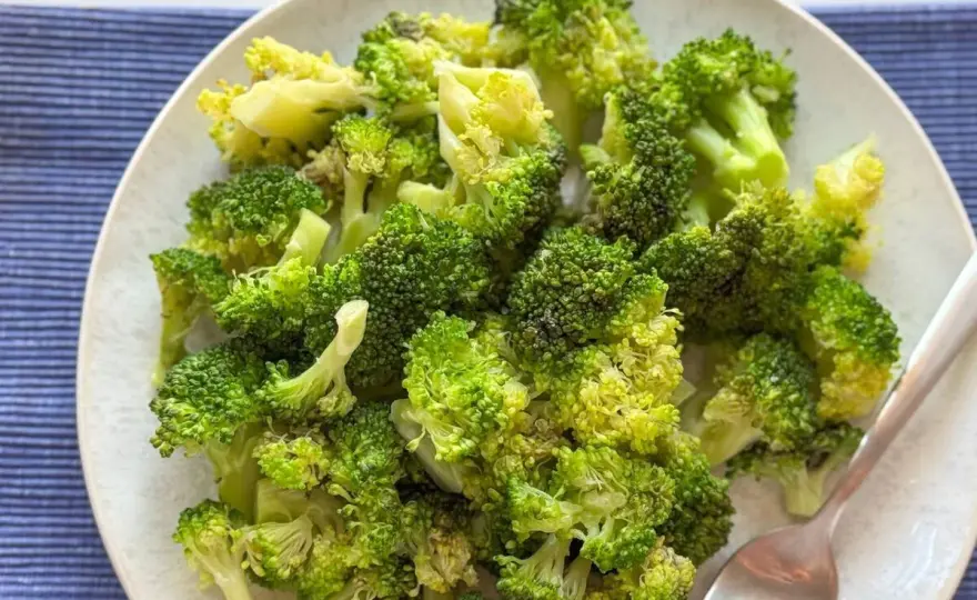 Brócoli hervido perfecto - Verde, tierno y con sabor